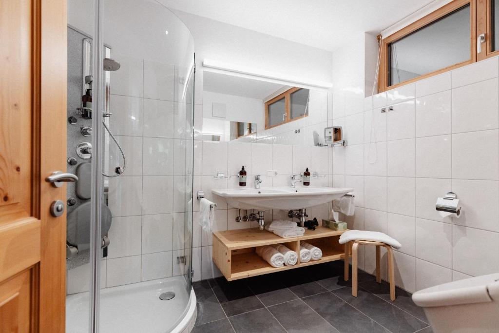 Un baño de Chalet Christl Panorama Appartements