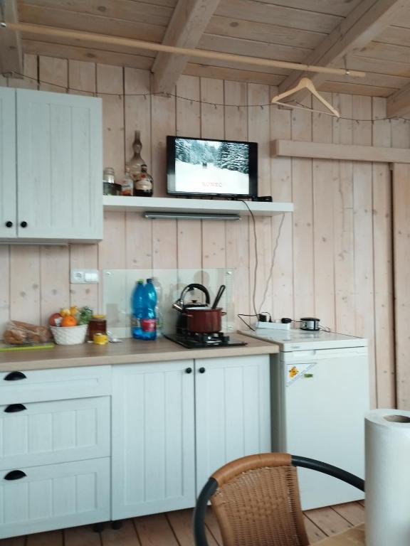 Kuchyň nebo kuchyňský kout v ubytování Glamping Mezi ploty