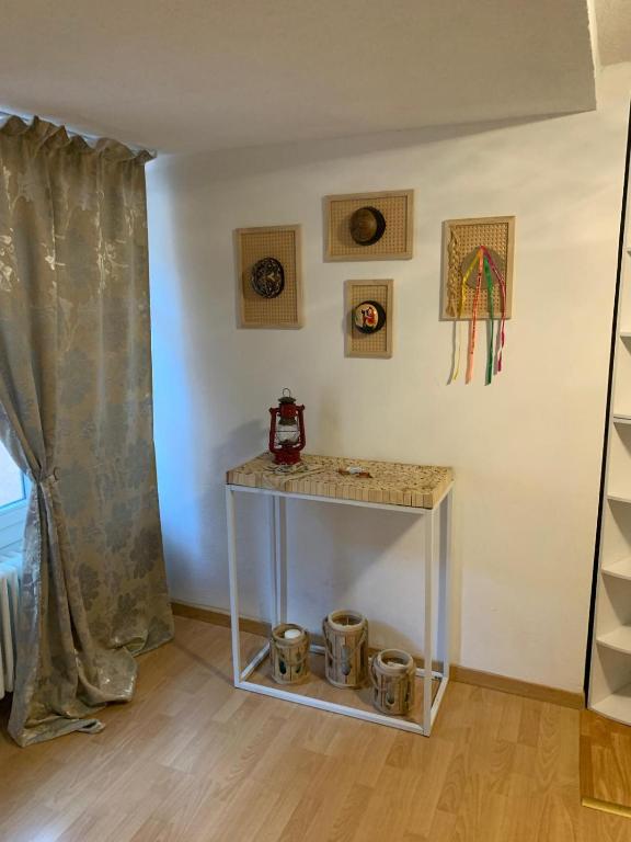 Fotografie z fotogalerie ubytování Zimmer corse 08 v destinaci Chur