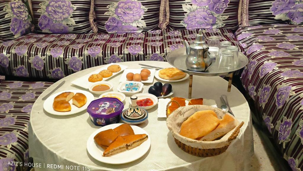 Comida en la casa de huéspedes o alrededores