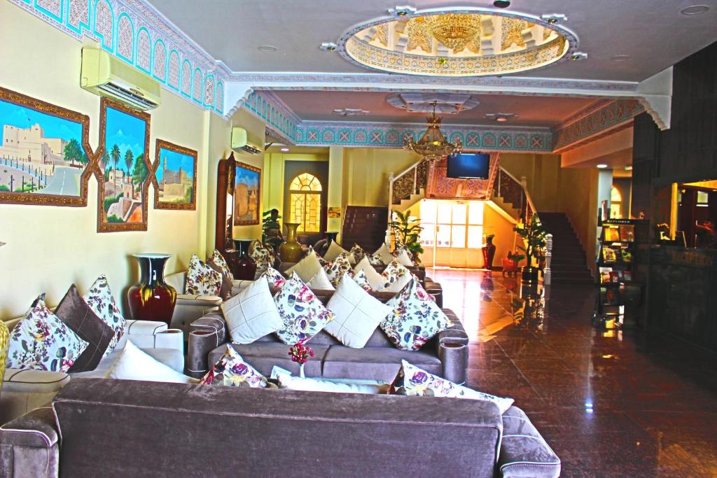 Posezení v ubytování Al Diyar Hotel