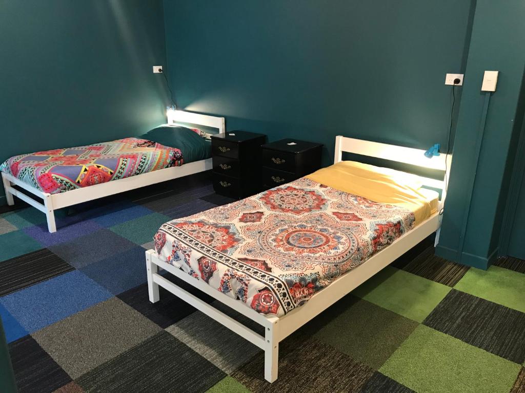 The Cell Block Backpackers - Resim 7