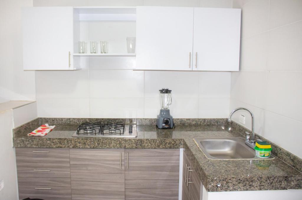 Kuchyň nebo kuchyňský kout v ubytování Apartamento en Valledupar - Casa Canaán