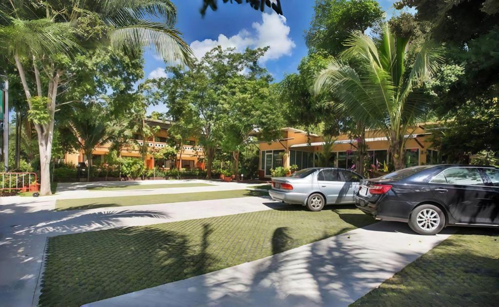 OYA International Resort Phuket ??????????? - Resim 6