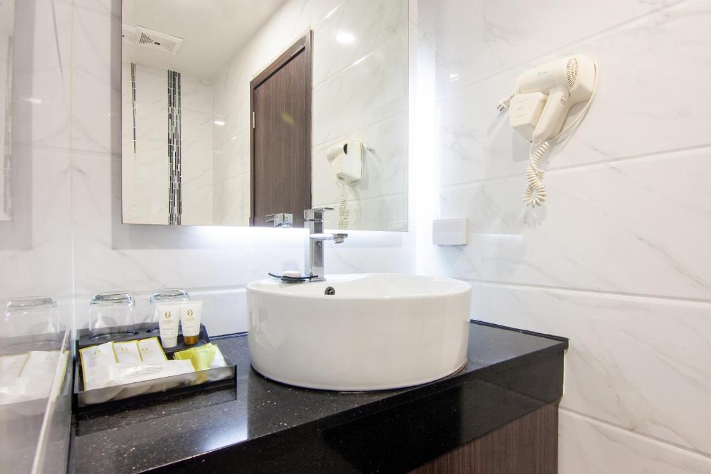 Golden Jomtien Beach Hotel - Resim 22