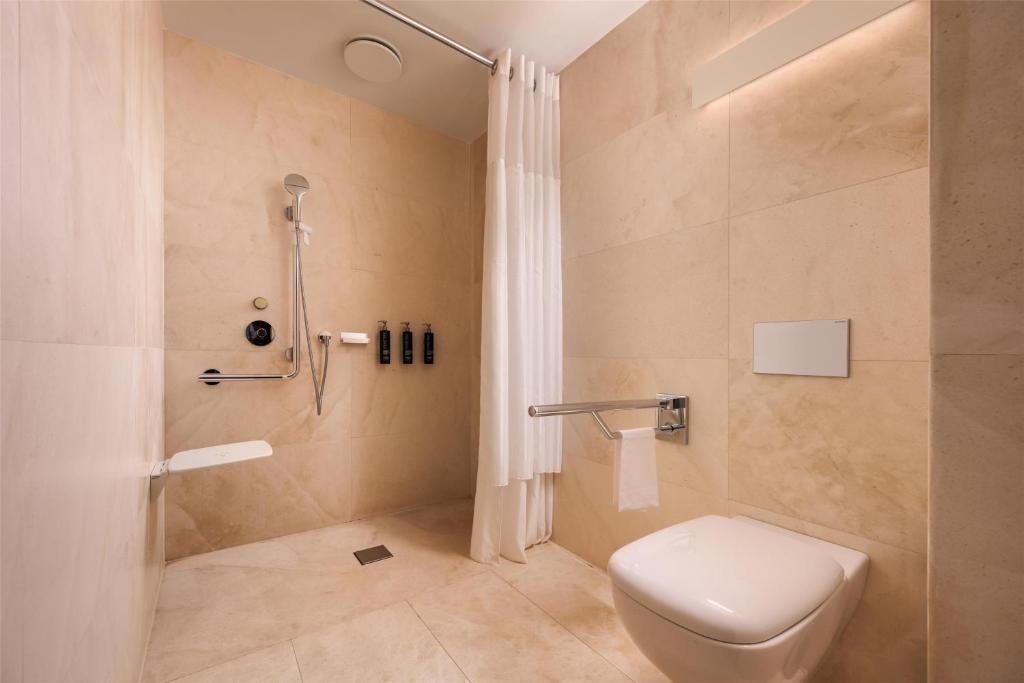 Hilton Lake Como - 11