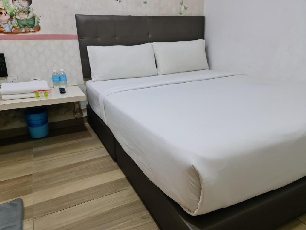 888 Boutique Hotel - Standard Double Room