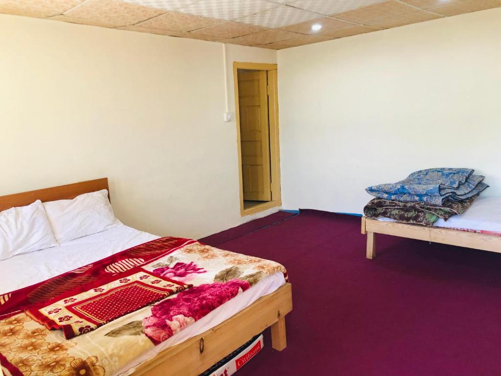 Gallery image of 7 Heavens Guest House & Restaurant Kel Neelum valley 