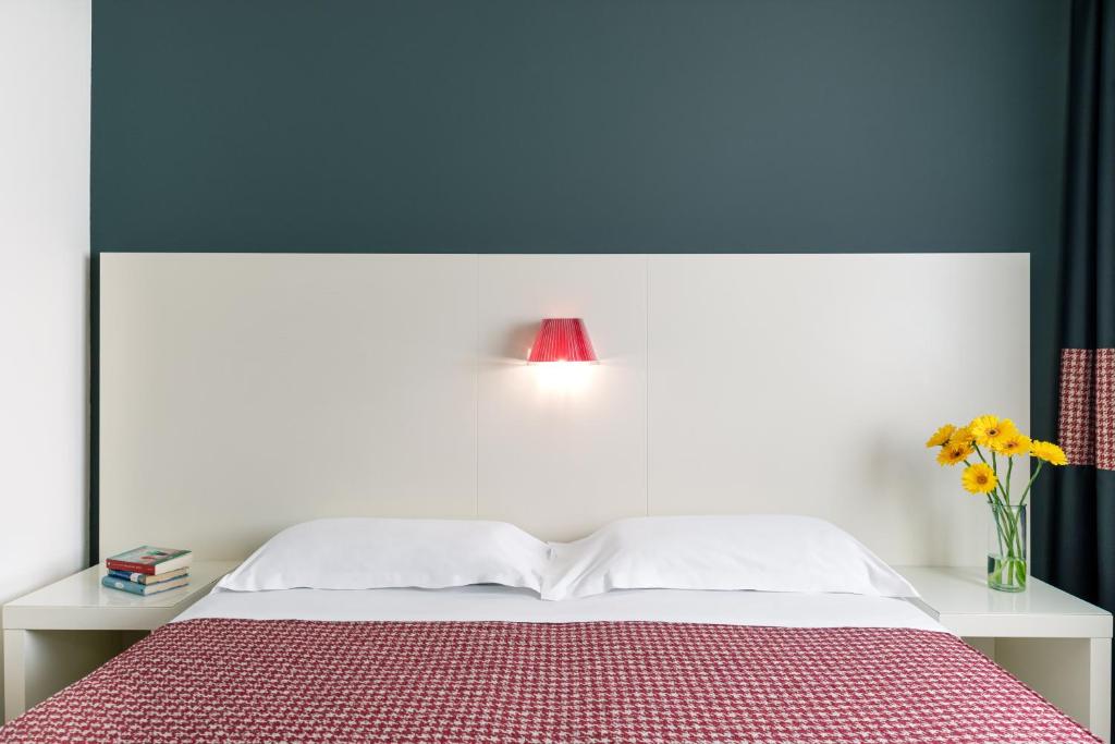 MICHELINO 75 by the Sydney Hotel - Resim 37