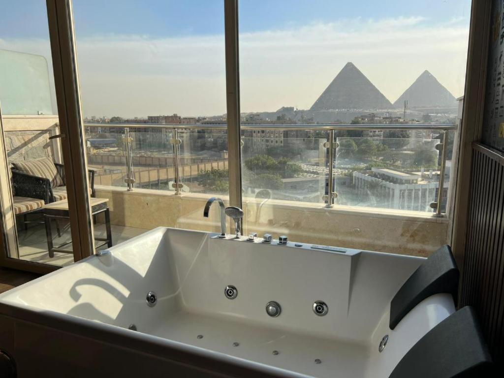 Fotografie z fotogalerie ubytování Desha pyramids view v Káhiře