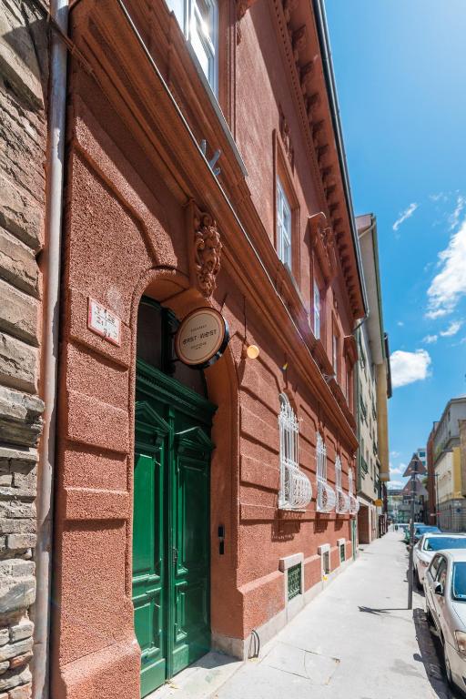 East-West Budapest Boutique Hotel - Resim 34