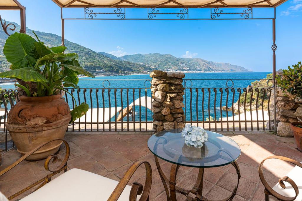 Atlantis Bay - The Leading Hotels of the World - 5