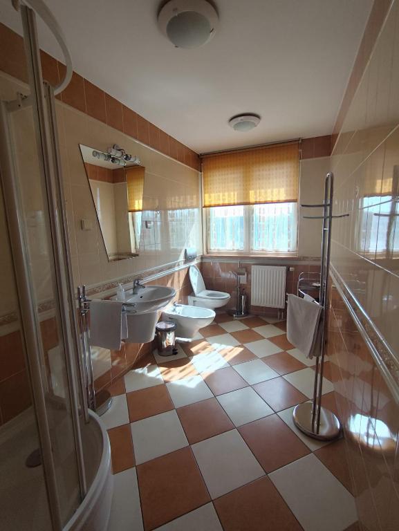 Gosciniec Tombor - 8