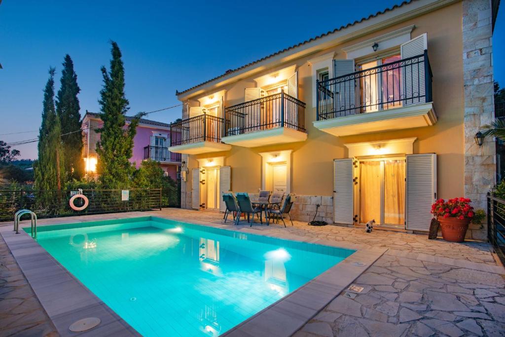 Бассейн в Villa Allegra или поблизости
