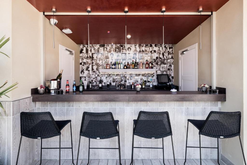 El salón o zona de bar de Catalonia Magdalenes