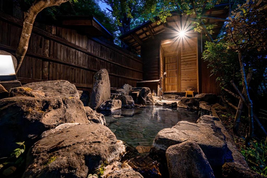 Foto sihtkohas Oguni asuva majutusasutuse 山川温泉 小杉庵 galeriist