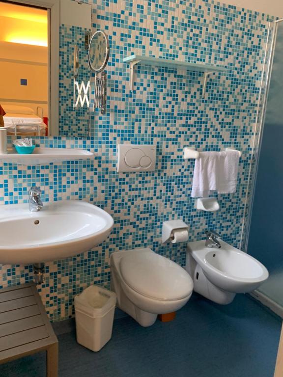 Vegan B&B Meublè Adriana Sirmione - 11