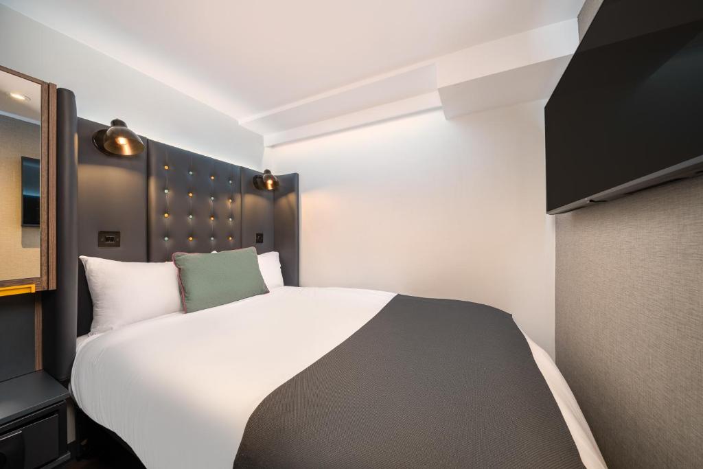 Point A Hotel London Westminster - Resim 15