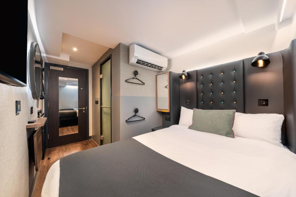 Point A Hotel London Westminster - Resim 9