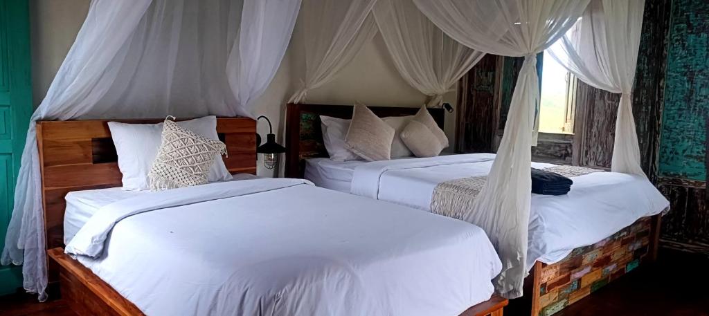 D'Ume Bendoel Homestay - Bungalow Familial