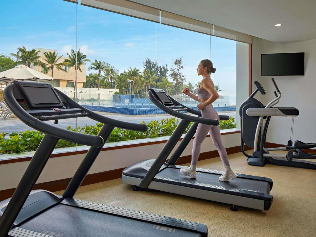 Fitness centrum a/nebo fitness zařízení v ubytování Pullman Danang Beach Resort