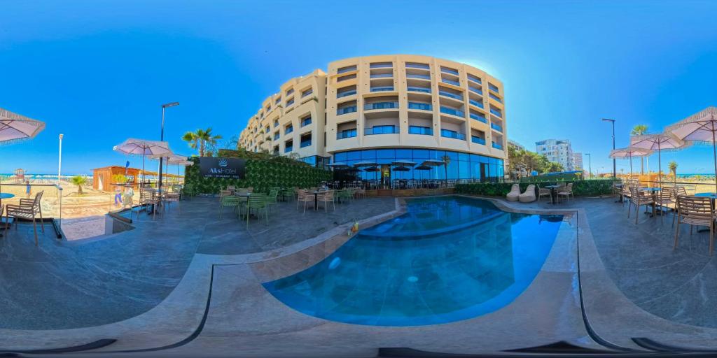 Bazén v ubytování Aks Hotel nebo v jeho okolí
