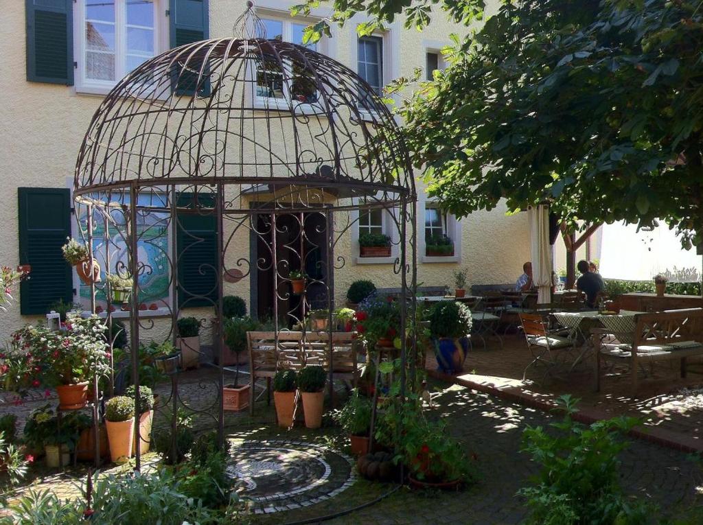 Zahrada ubytování Gasthaus Schwanen & Villa Pfarrhus