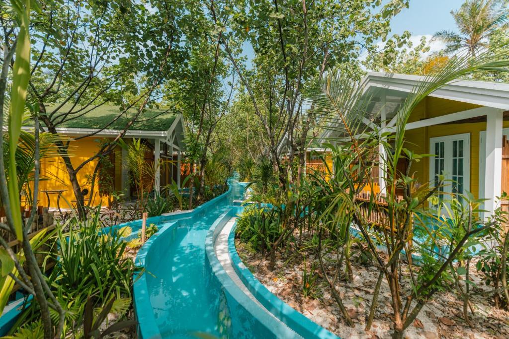 Oaga Art Resort Maldives - All Inclusive - 1