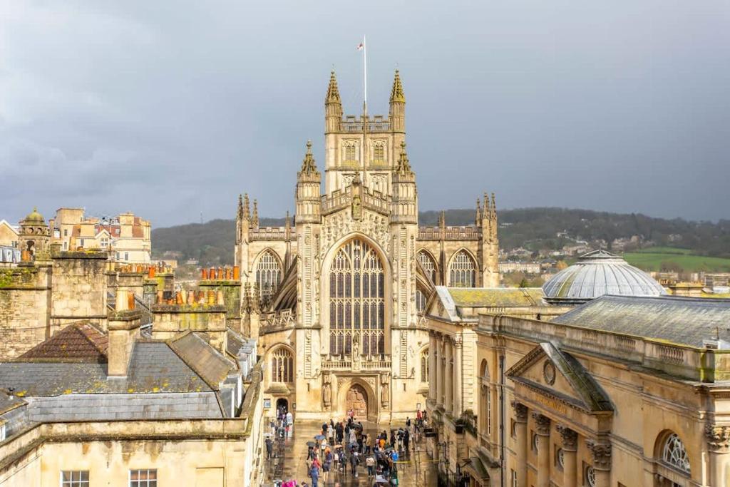 Bath Abbey Views - Stylish & Central, Bath (updated prices 2026)
