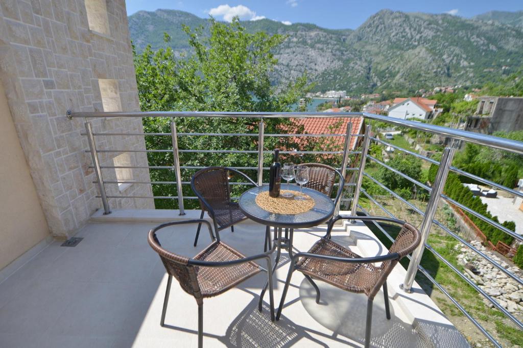 Nespecifikovaný výhled na hory nebo výhled na hory při pohledu z apartmánu
