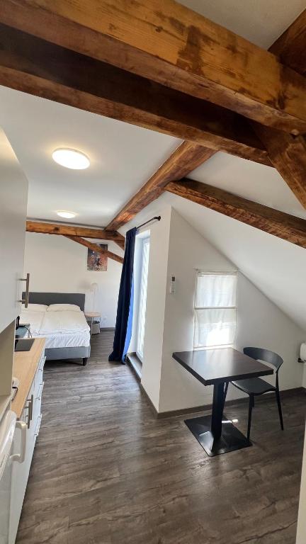 Posteľ alebo postele v izbe v ubytovaní Apartment Zhang