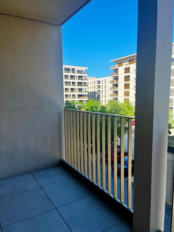 Cozy Cloche Nest - Studio - Resim 8