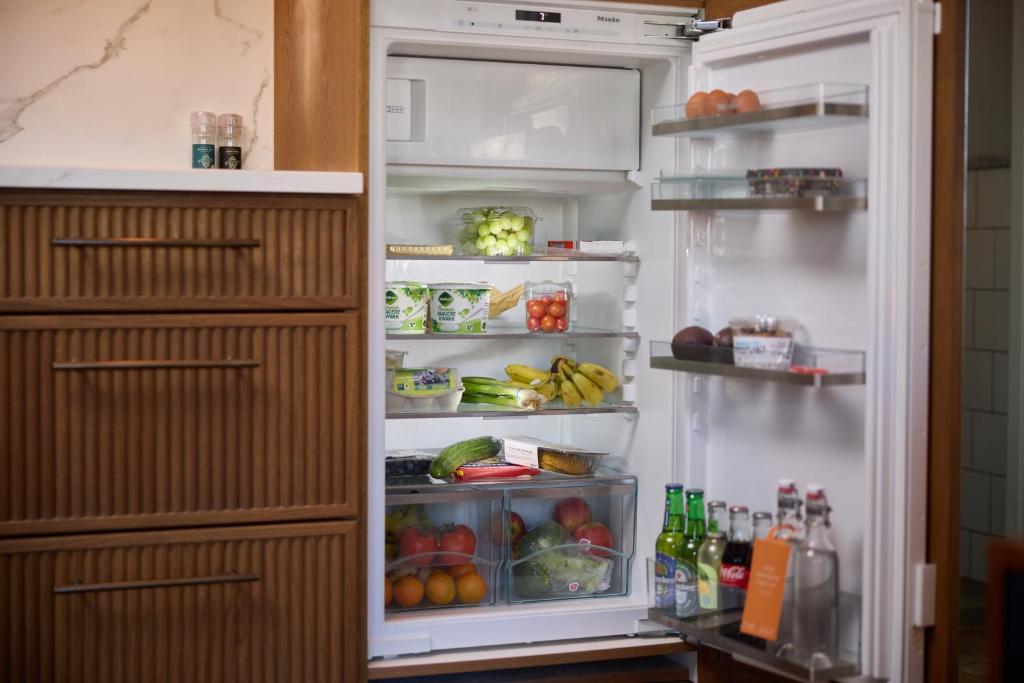 The July - Twenty Eight - Resim 24