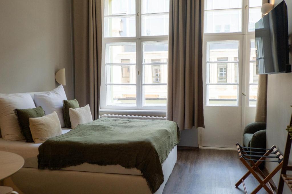 The Charming by Curt Suites - Resim 14