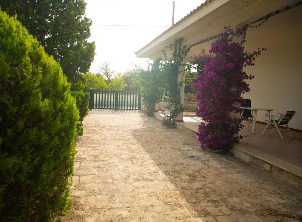 Fotografie z fotogalerie ubytování Casa Spedicati - Elegante Villa Ideale per Famiglie a San Pietro in Bevagna v destinaci San Pietro in Bevagna
