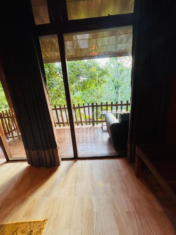 Ella Wood Cabin - 15