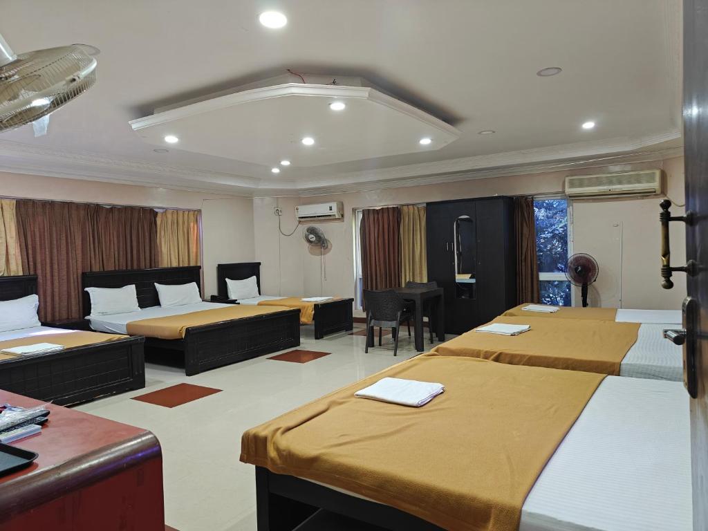Postel nebo postele na pokoji v ubytování Park Inn Beach Resort