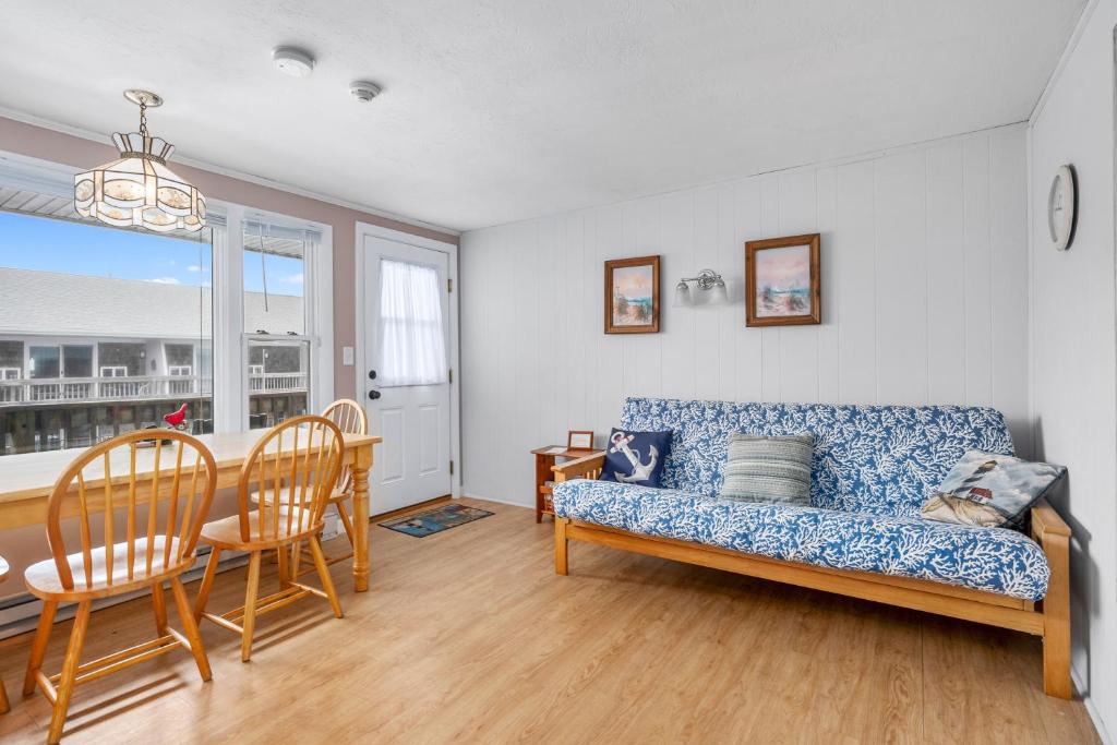 Istumisnurk majutusasutuses Oceanside Condos