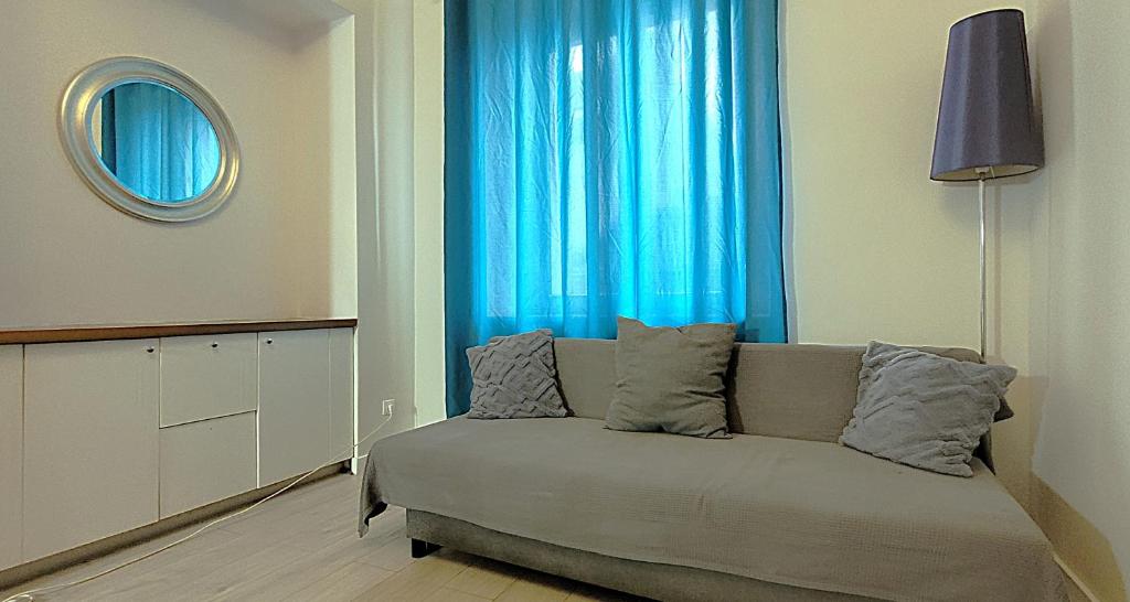 Posezení v ubytování Chmielna 5 Rooms & Apartments