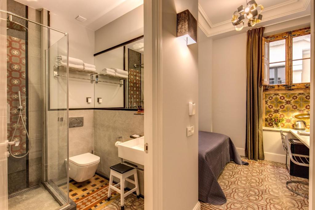 We Boutique Hotel Barcelona - 3