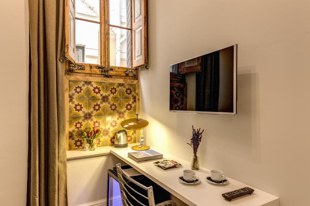 We Boutique Hotel Barcelona - 8