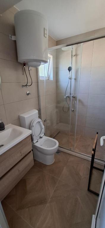 Koupelna v ubytování Apartmani Dodig