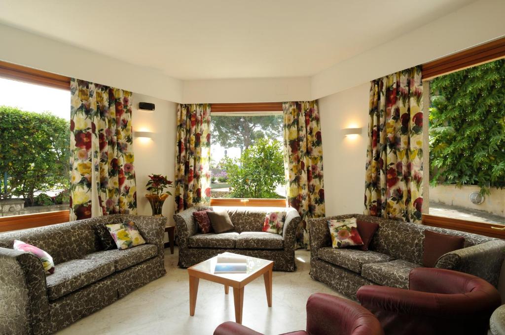 Posedenie v ubytovaní Hotel Majestic by LVG Hotel Collection