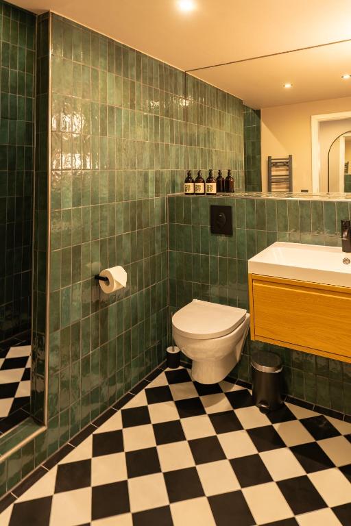 The Charming by Curt Suites - 12