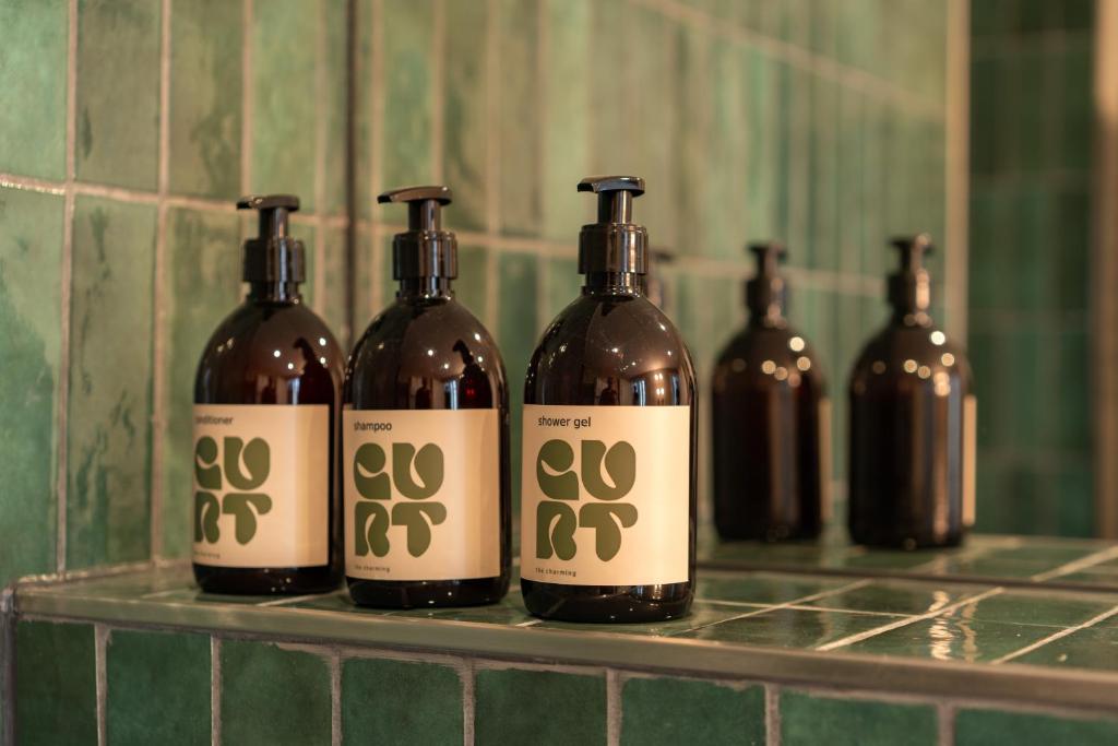 The Charming by Curt Suites - 9