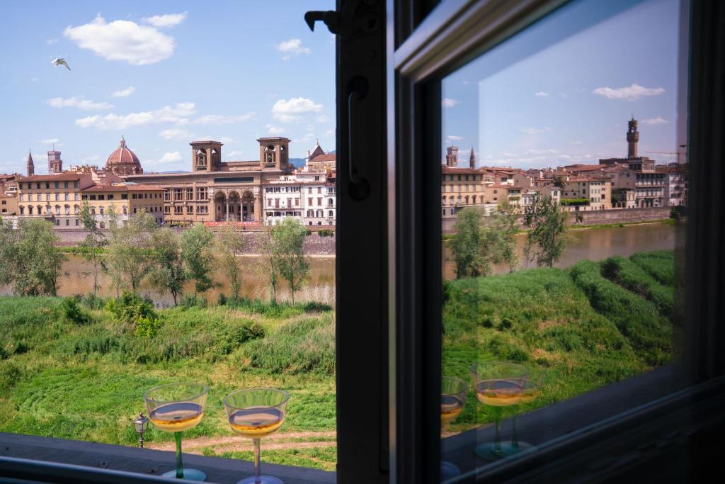 Serristori Palace Residence - Resim 1