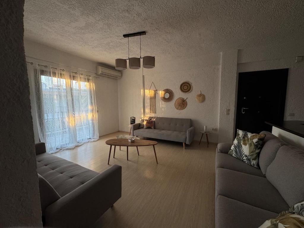 Posezení v ubytování Seaside family house