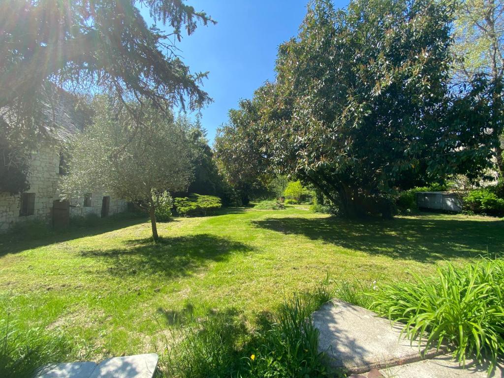 Κήπος έξω από το Domaine de la Closerie Champêtre - Chambres d'hôtes