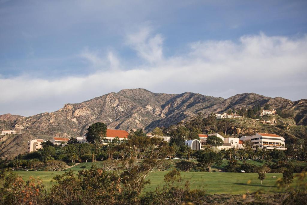 Villa Graziadio Executive Center at Pepperdine University photo