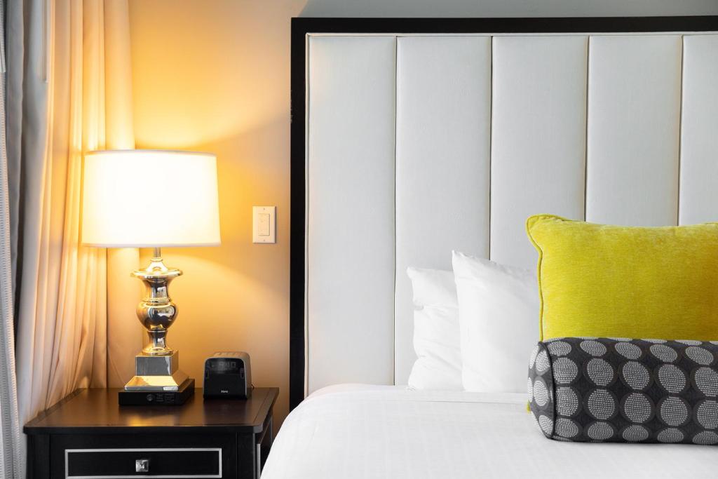 Inn On Fifth - 